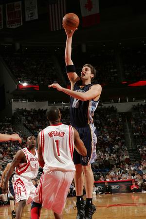 他是某支中 他是某支中