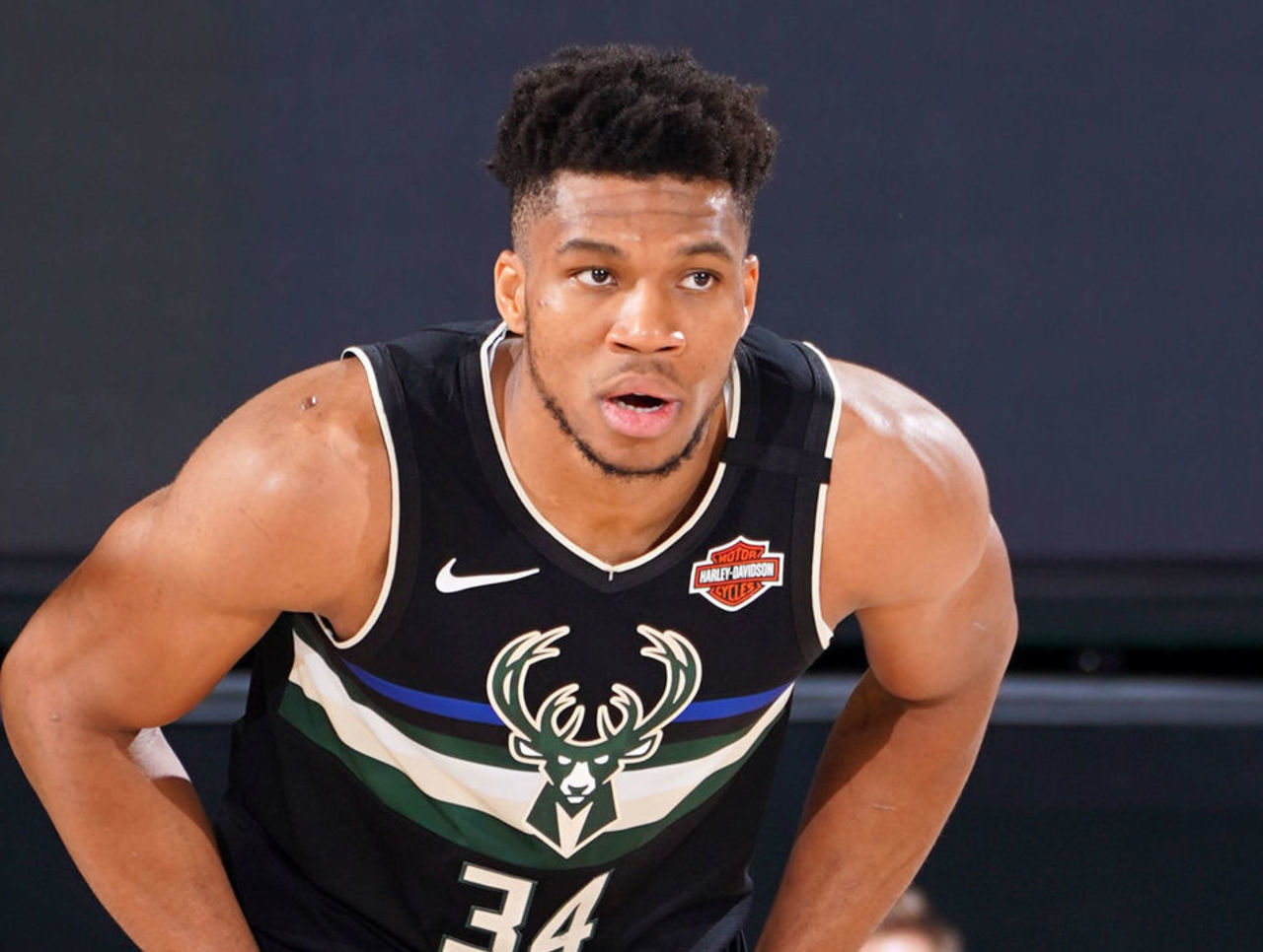 败了劲敌 败了劲敌