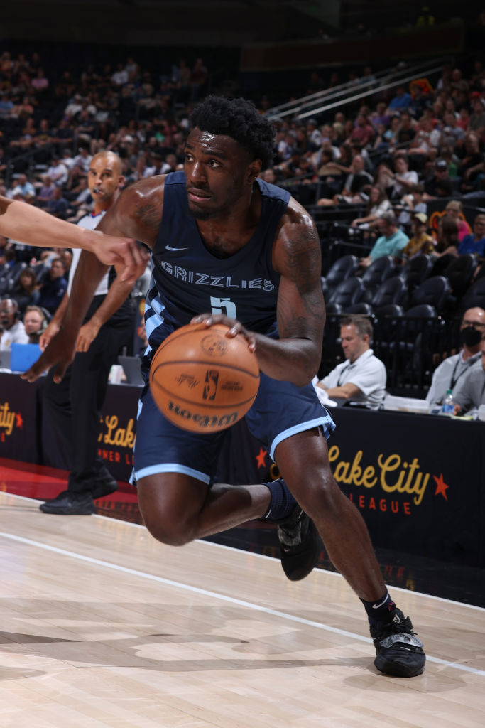 时刻让球员 时刻让球员