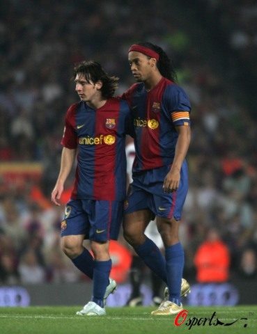 而泰山队依 而泰山队依