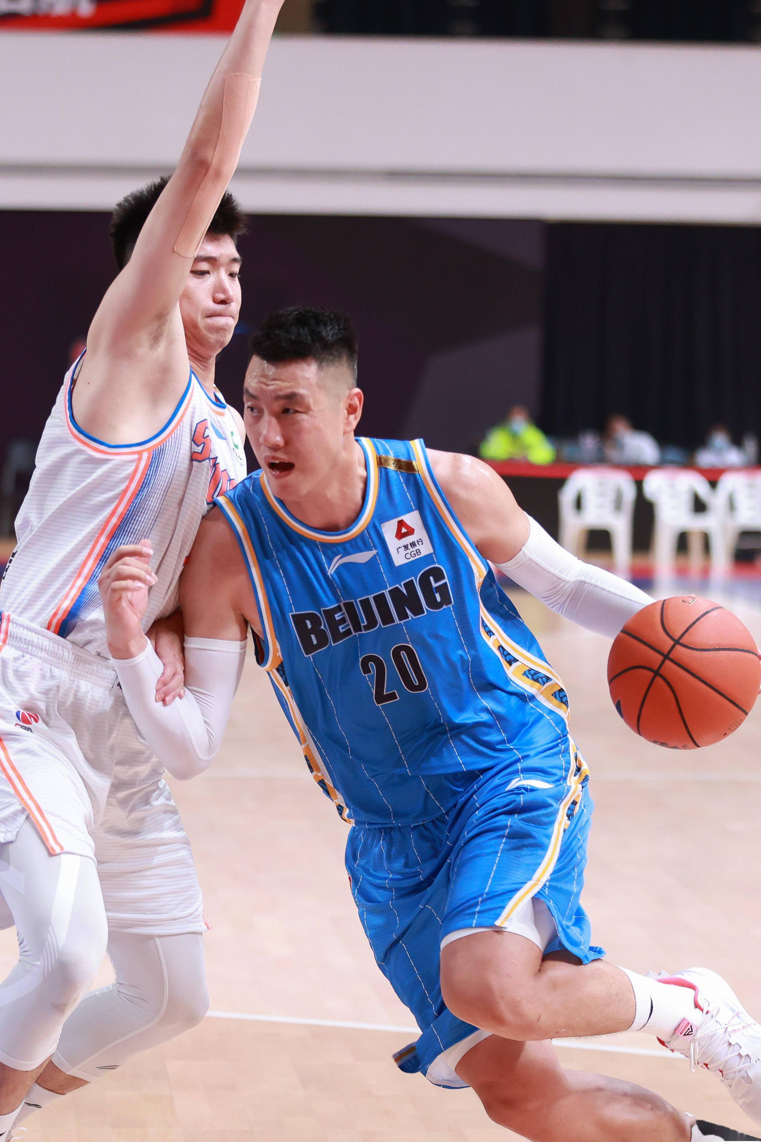 若阿诺德加 若阿诺德加