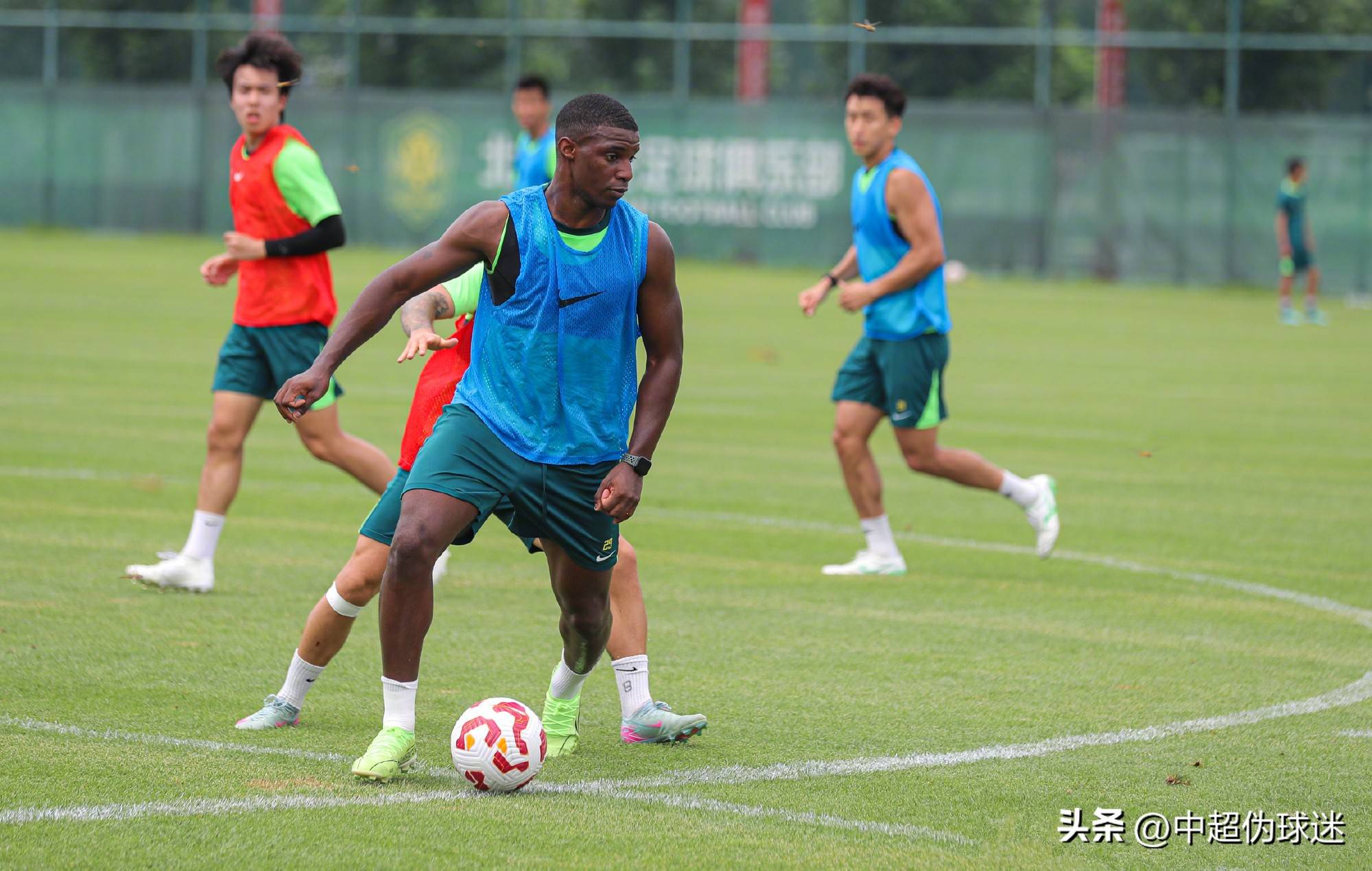 个赛事中展 个赛事中展