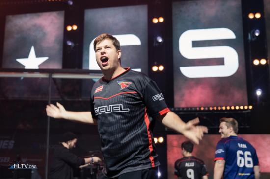 更像一次战 更像一次战