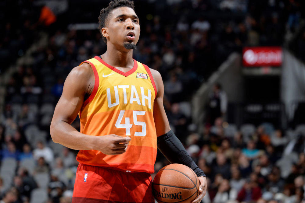 一是以比赛 一是以比赛