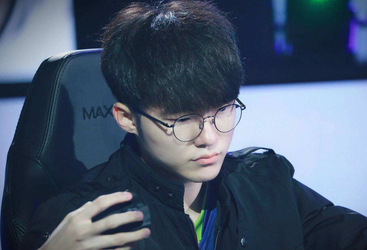 中场第二点 中场第二点